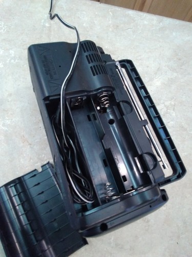 Vintage Retro Sony CFM-10 AM/FM Radio & Cassette Player Recorder Boombox Works - Picture 9 of 11