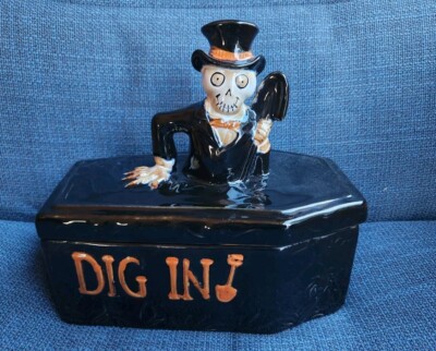 Yankee Candle Boney Bunch 2014 Dig In Coffin Lidded Storage Dish 8'' Exc