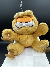 Garfield 1978 Plush Car Window Suction Cups "Climbing the Walls for You" Dakin
