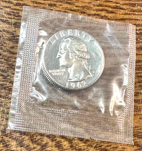 1962 Proof Washington Quarter Cameo White Gem in Mint Plastic CHRC