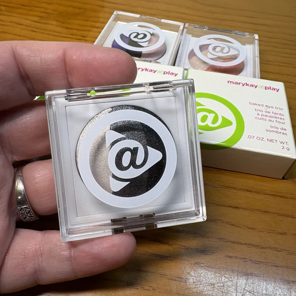 Mary Kay At Play Baked Trio Eyeshadow 3 Unused NOS  - Image 2 of 4