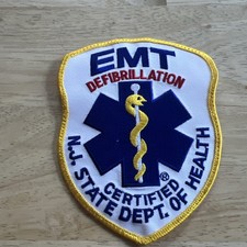 EMT  DEFIBRILLATION CETIFIED PATCH SHOULDER NEW JERSEY NJ DEPT HEALTH. VTG