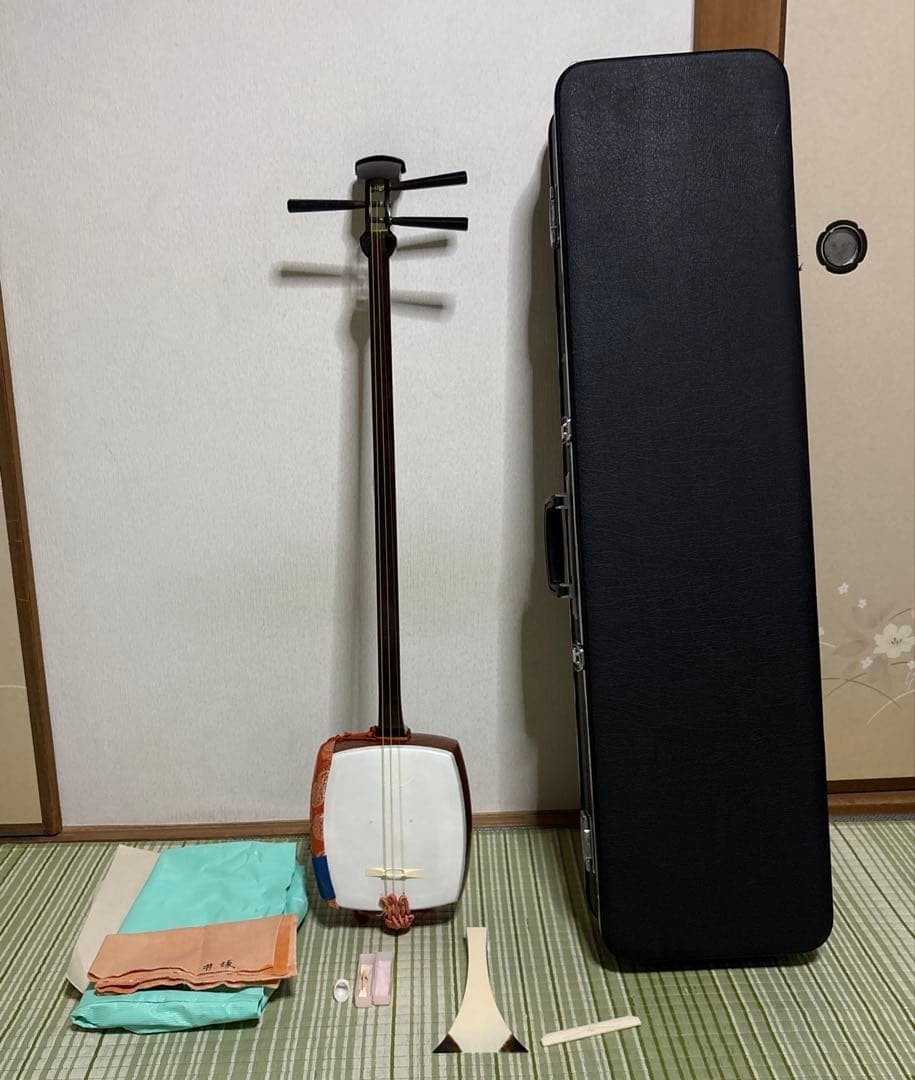 Hosozao Shamisen Japanese Traditional Musical Instrument with Case Bachi Set