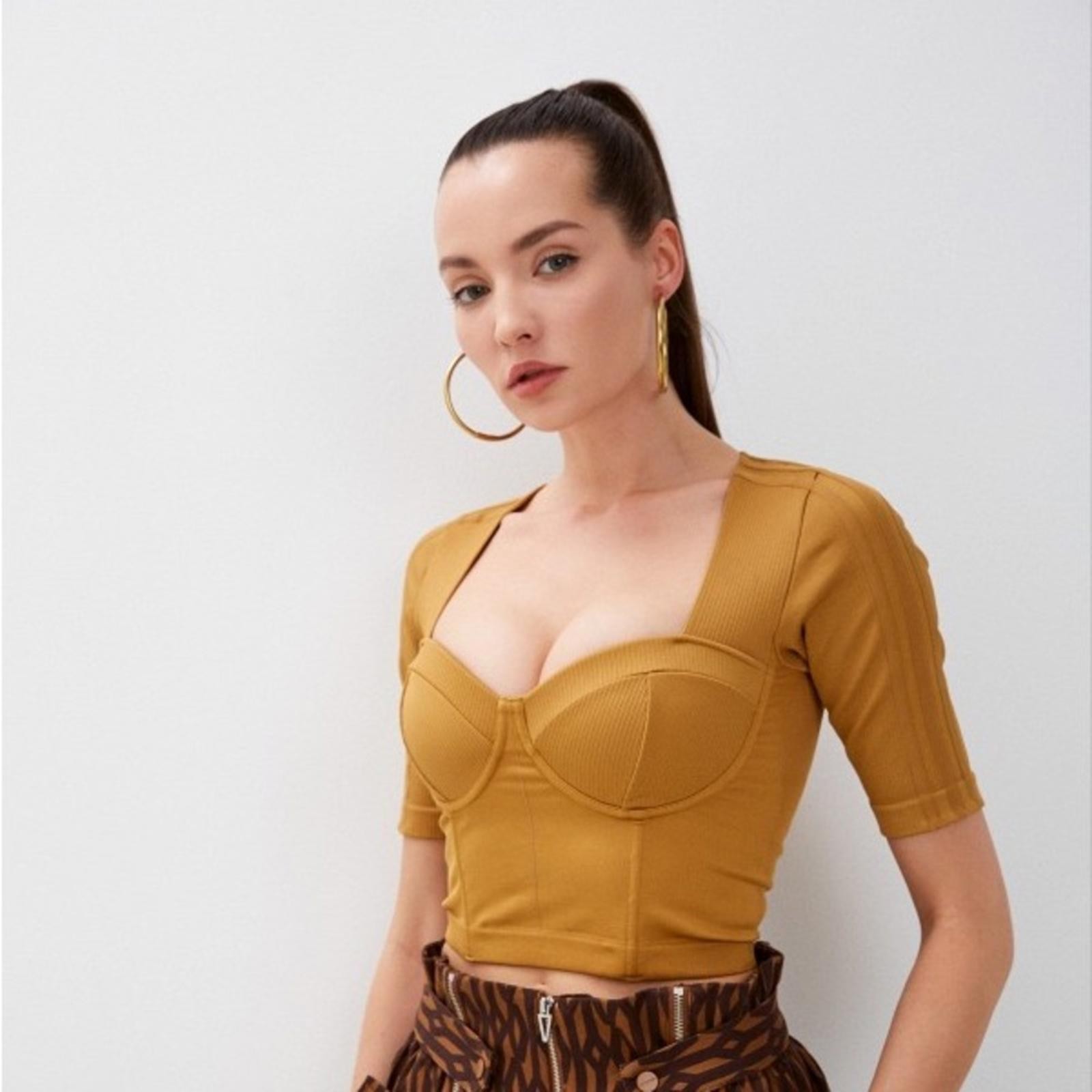 Seller photo, eBay
