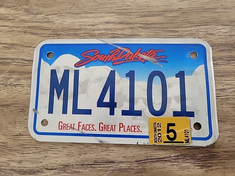 2012 SOUTH DAKOTA MOTORCYCLE LICENSE PLATE ML4101