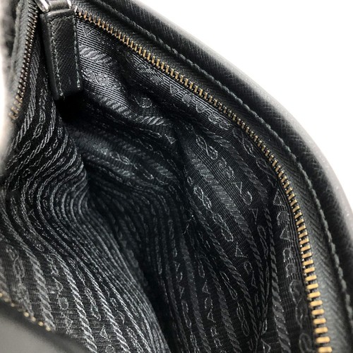 PRADA 2VH002 re nylon triangle logo crossbody bag shoulder bag black women s use - 第 8/10 張圖片