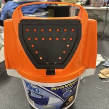 TROLL KING LIVE BAIT CONTAINER BY CHALLENGE PLASTICS Fits inside 5 gallon bucket