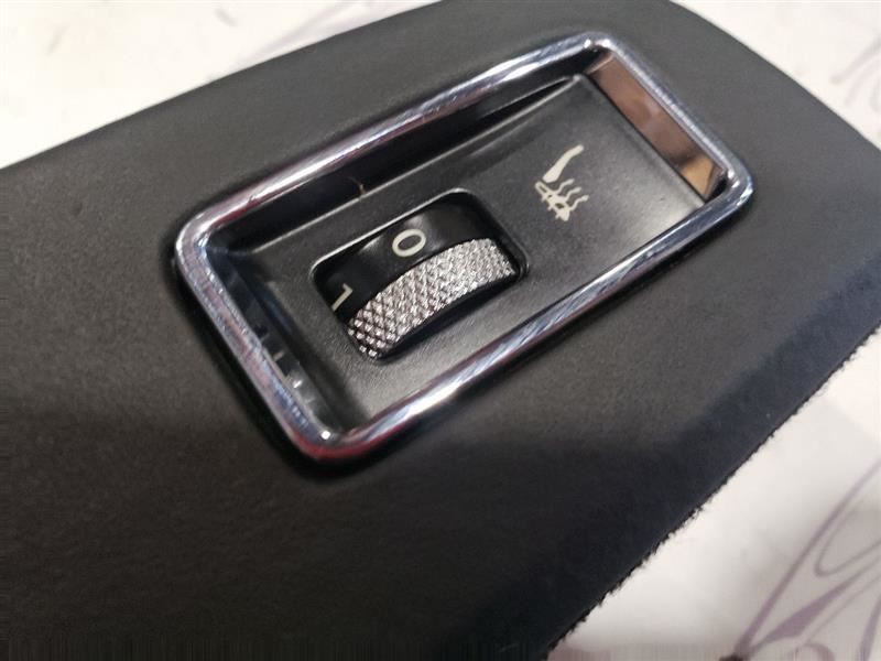 Bentley Flying Spur 2006-2011 Rear Right Window switch