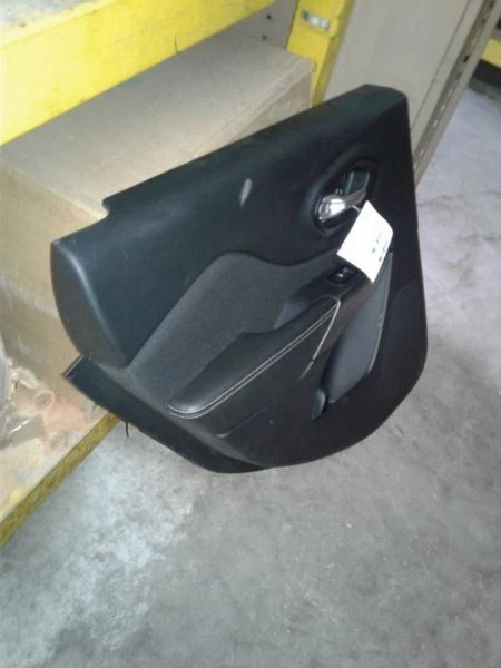 2018 Jeep Cherokee Driver Side Rear Inner Door Trim Panel Foto 4 de 4