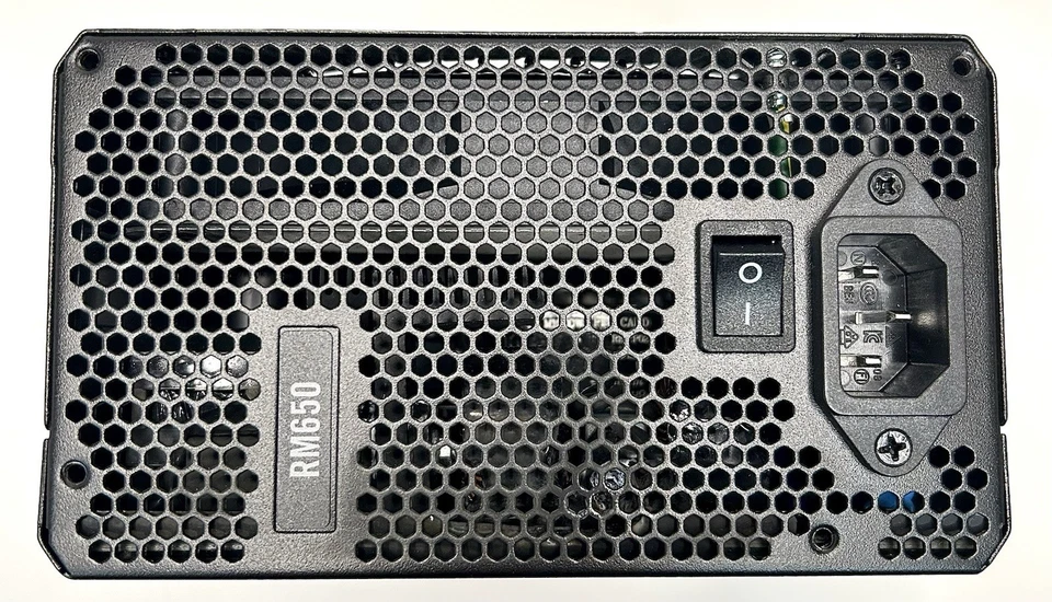 CORSAIR RM650, RM750+ 80+ GOLD BLACK Power Supply Black - Image 4 of 4