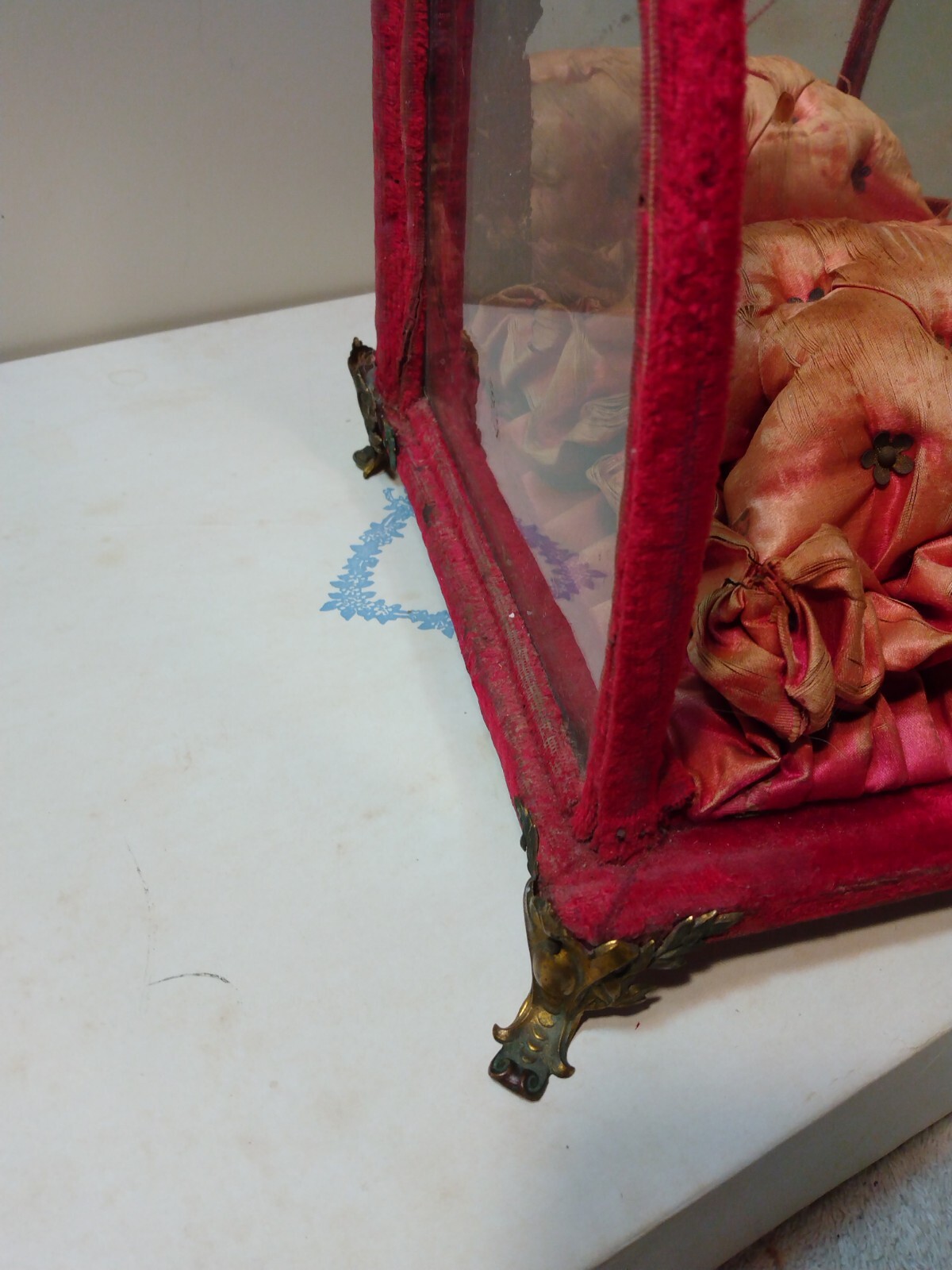 Antique French Wedding Display Case Vitrine Ormalu Decor Wood Curved