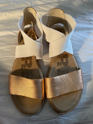 sorel rose gold sandals