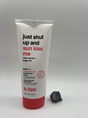2×b.tan, Just Shut Up And Sun Kiss Me, Selbstbräunungslotion mit Marula&Argan-Öl