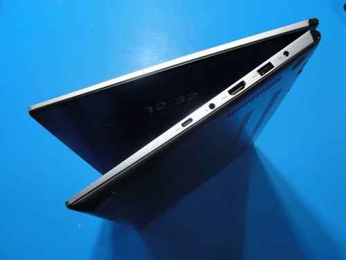 Asus ZenBook UX562UG 15.6”TOUCH FHD+AMD Ryzen 7 5700U 1.8GHz 8GB SSD Reset 256GB - Picture 21 of 22