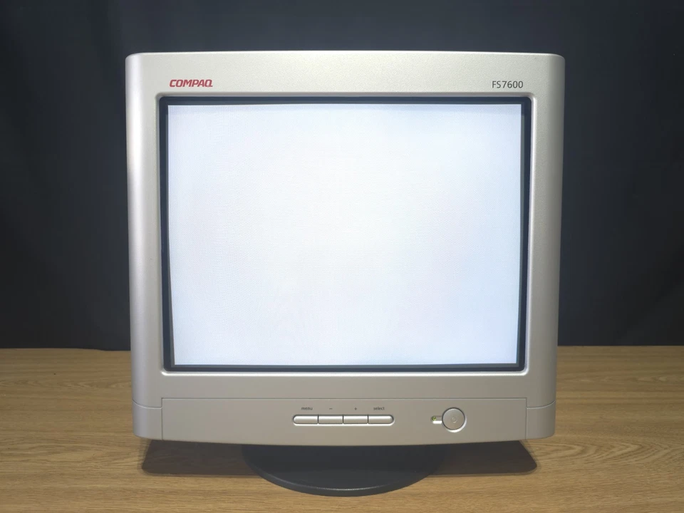 Compaq 17" FS7600 1440x1080 VGA CRT Monitor - Image 3 of 4