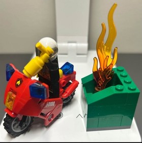 LEGO CITY: Fire Motorcycle (60000)