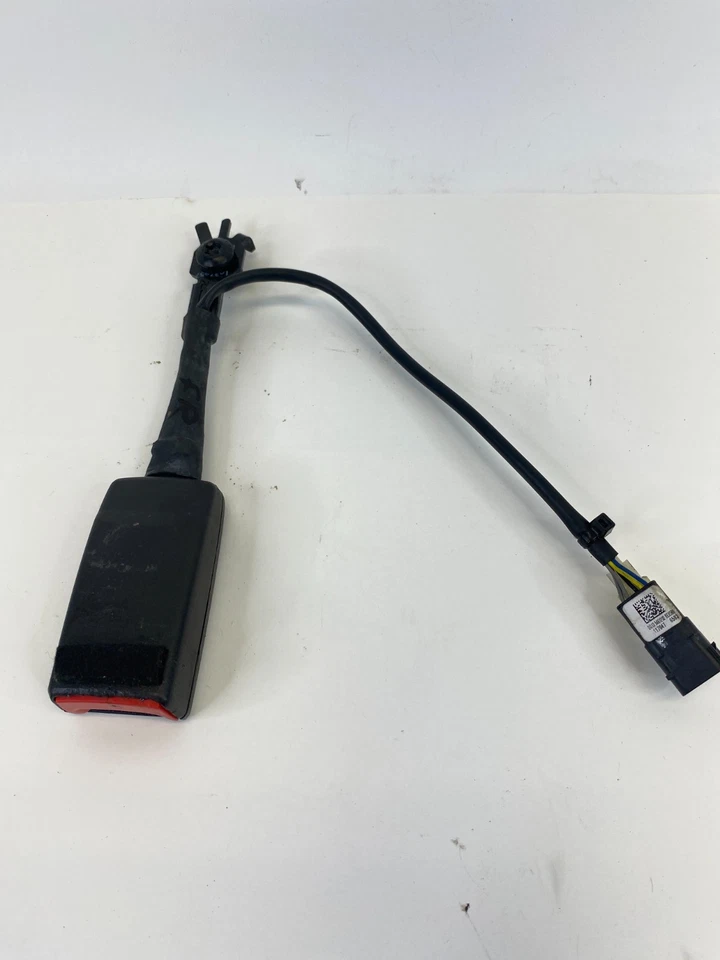 2014-2019 Ford Taurus Sedan Front Right Passenger Side Seat Belt Buckle Assy Foto 2 de 4