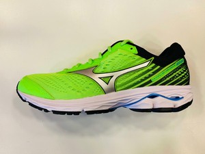 mizuno wave rider 22