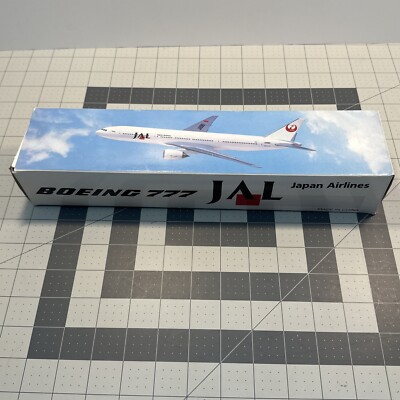 Flight Miniatures Japan Airlines Boeing 777-200 Desk Top 1 Flight Miniatures Japan Airlines Boeing 777-200 Desk Top 1