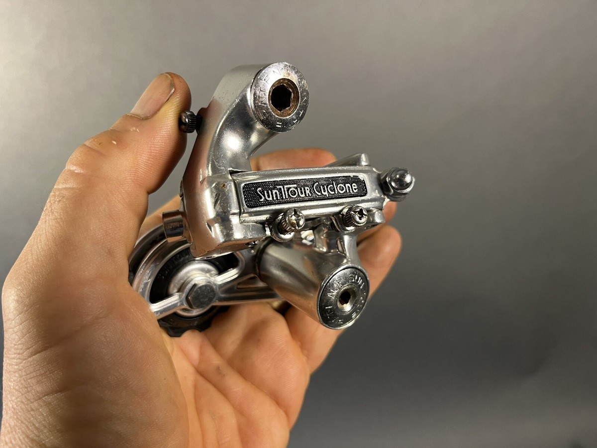 Vintage Suntour Cyclone Rear Derailleur 70s 80s Japan Race. CLEAN