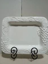 Home Essential Milk White Cheese Tray Grape Design