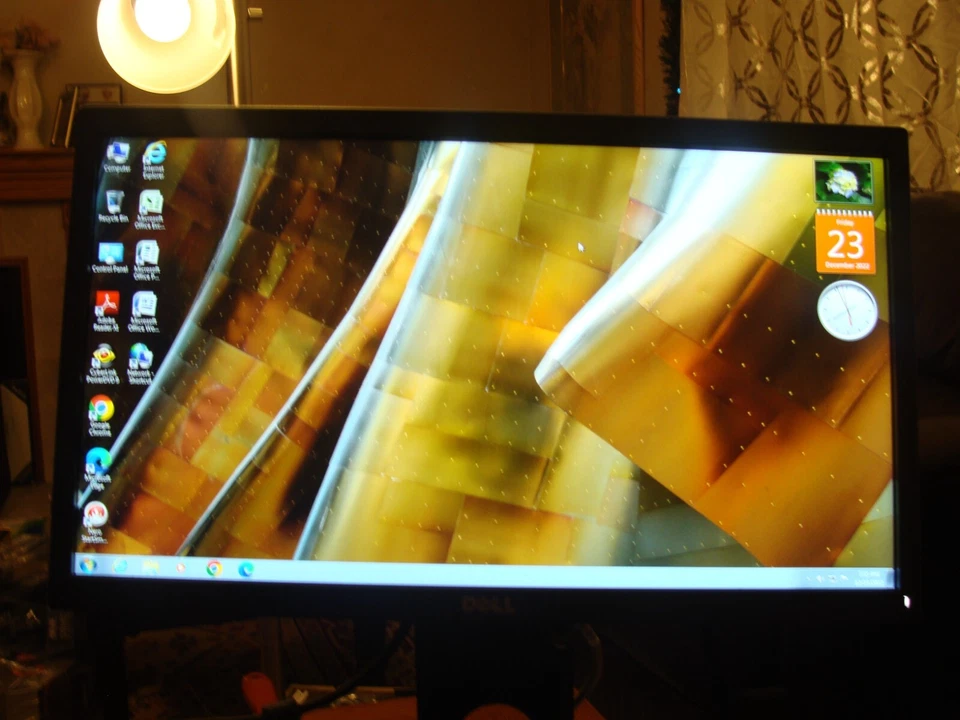 HP Pavilion a1517x 2.66Ghz 2.00GB RAM 200GB HDD Windows 7 Home Premium Sp1 - Image 3 of 4