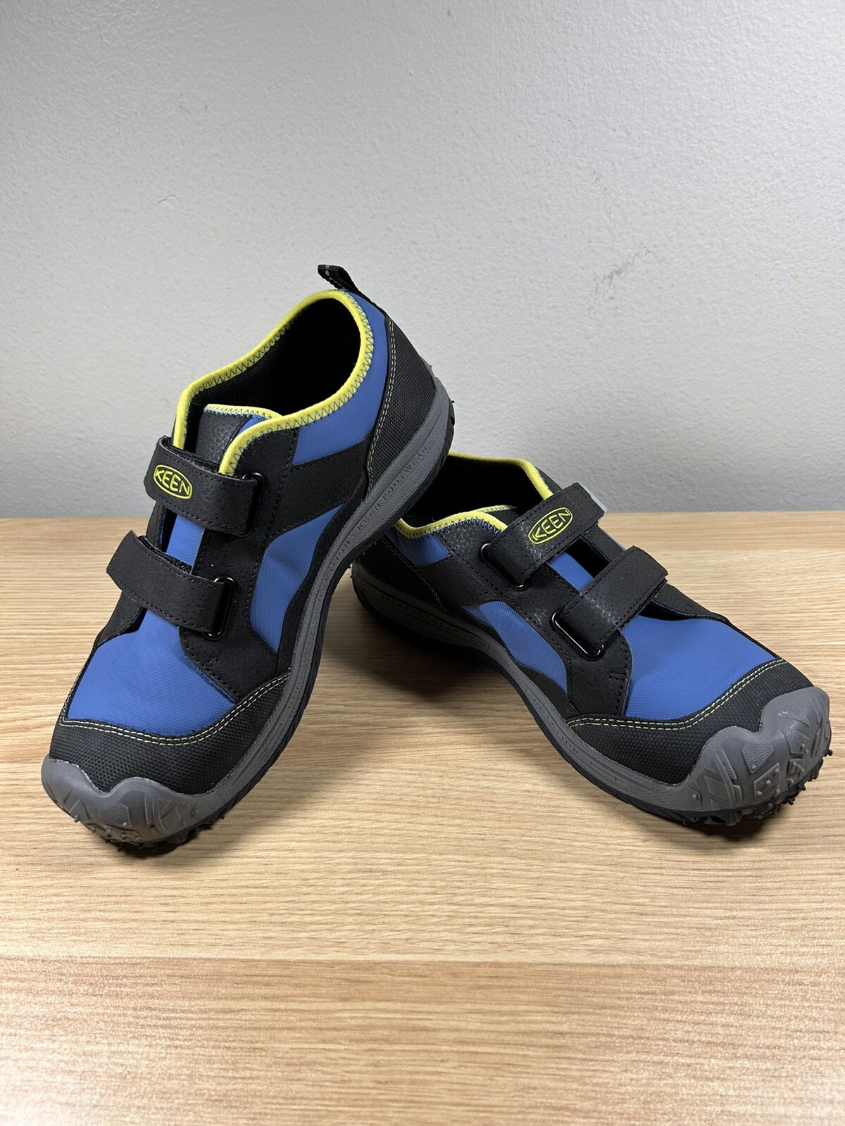 Sneakers da donna blu ala Keen taglia 38EU taglia 6 1026912