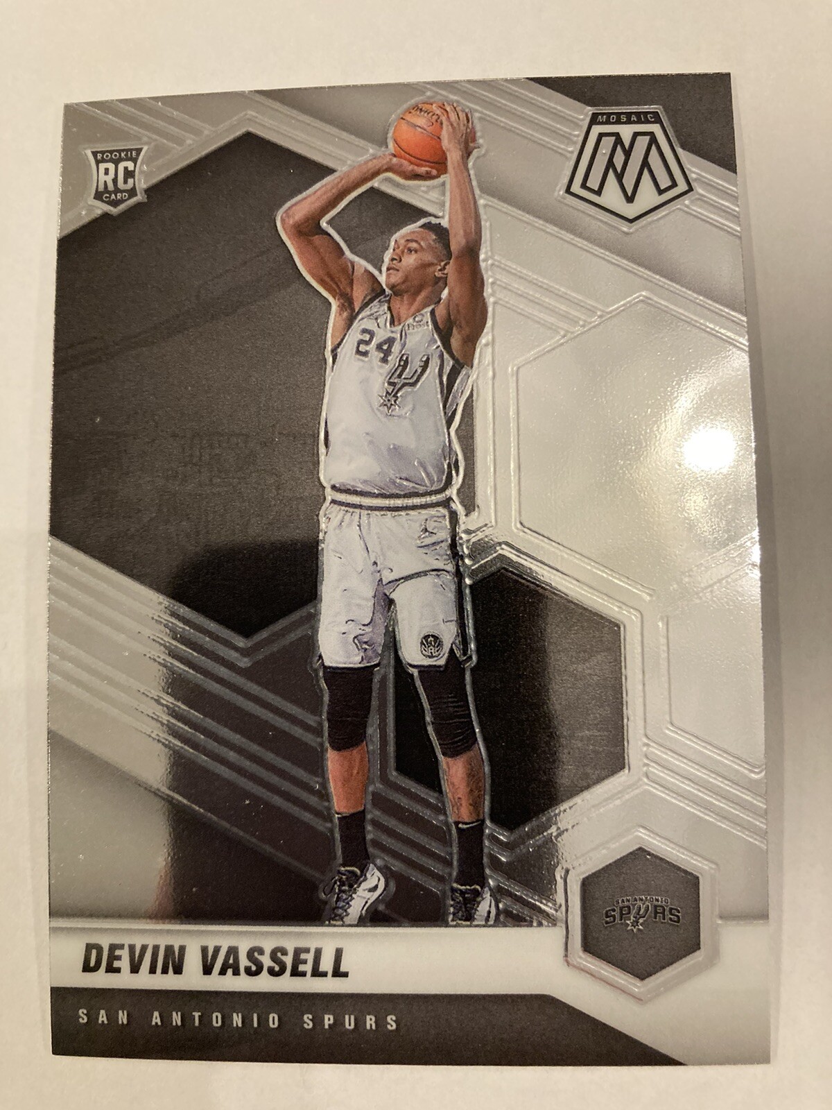 2020-21 Panini Mosaic Devin Vassell Rookie RC #221 San Antonio Spurs