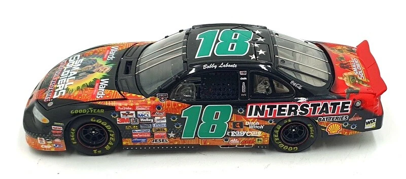 Action 1/24 Scale ACE160425 - Pontiac Elite 1998 Small Soldiers NASCAR #18 - Image 4 of 4