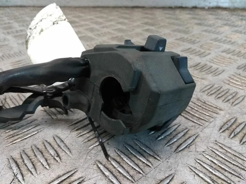 Interruptor de engranaje mano izquierda Kawasaki ZZR 600 D (90-92) Foto 3 de 4