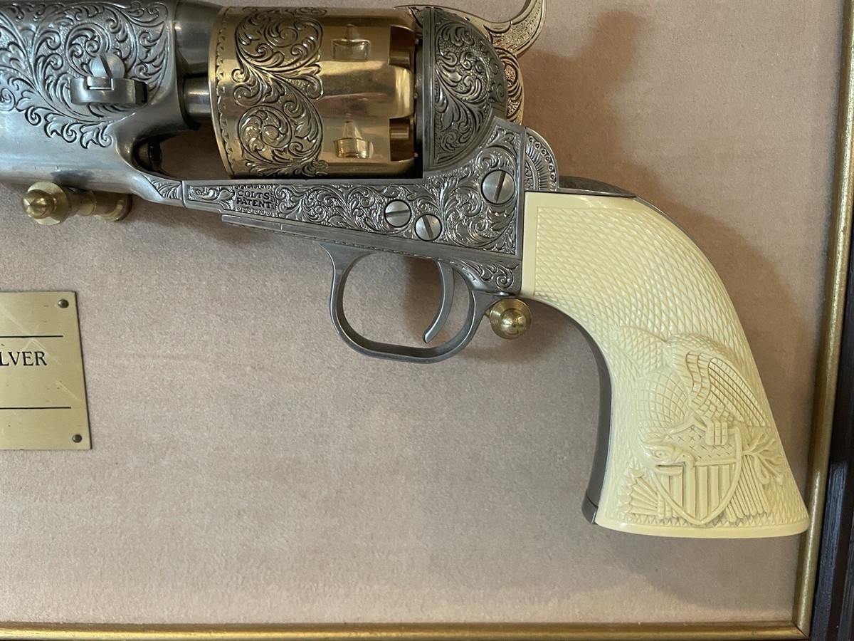 Franklin Mint - General George Custer's .36 caliber revolver