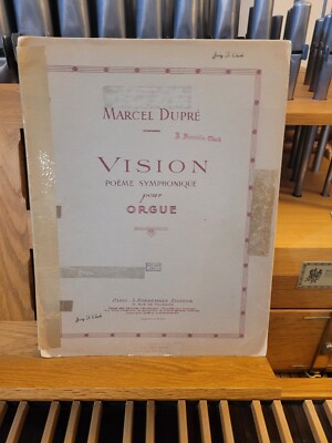 * Marcel Dupre: Prelude and Fugue in C Major, op 36/3; organ solo (Gray)