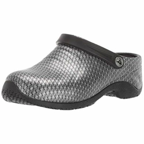 anywear clogs