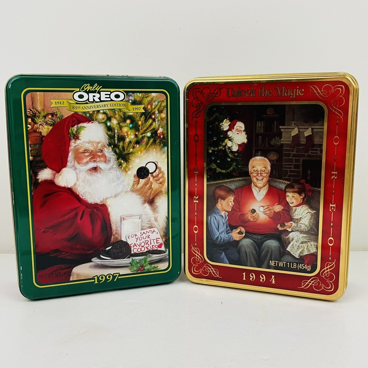 Vintage 90s OREO Santa Christmas Collectible Cookie Box Tin