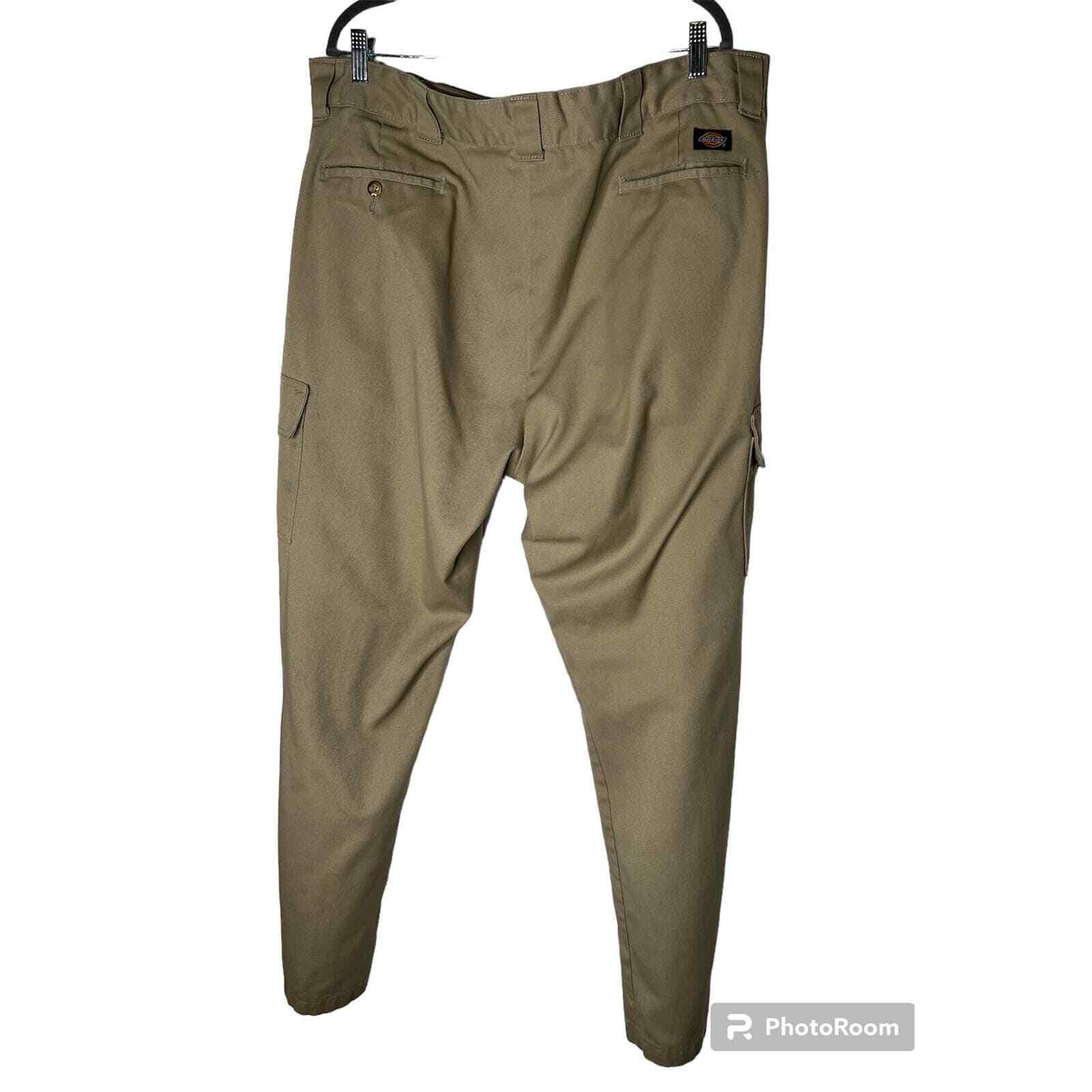 Dickies Men's Relaxed Straight Cargo Pants Size 4… - image 2