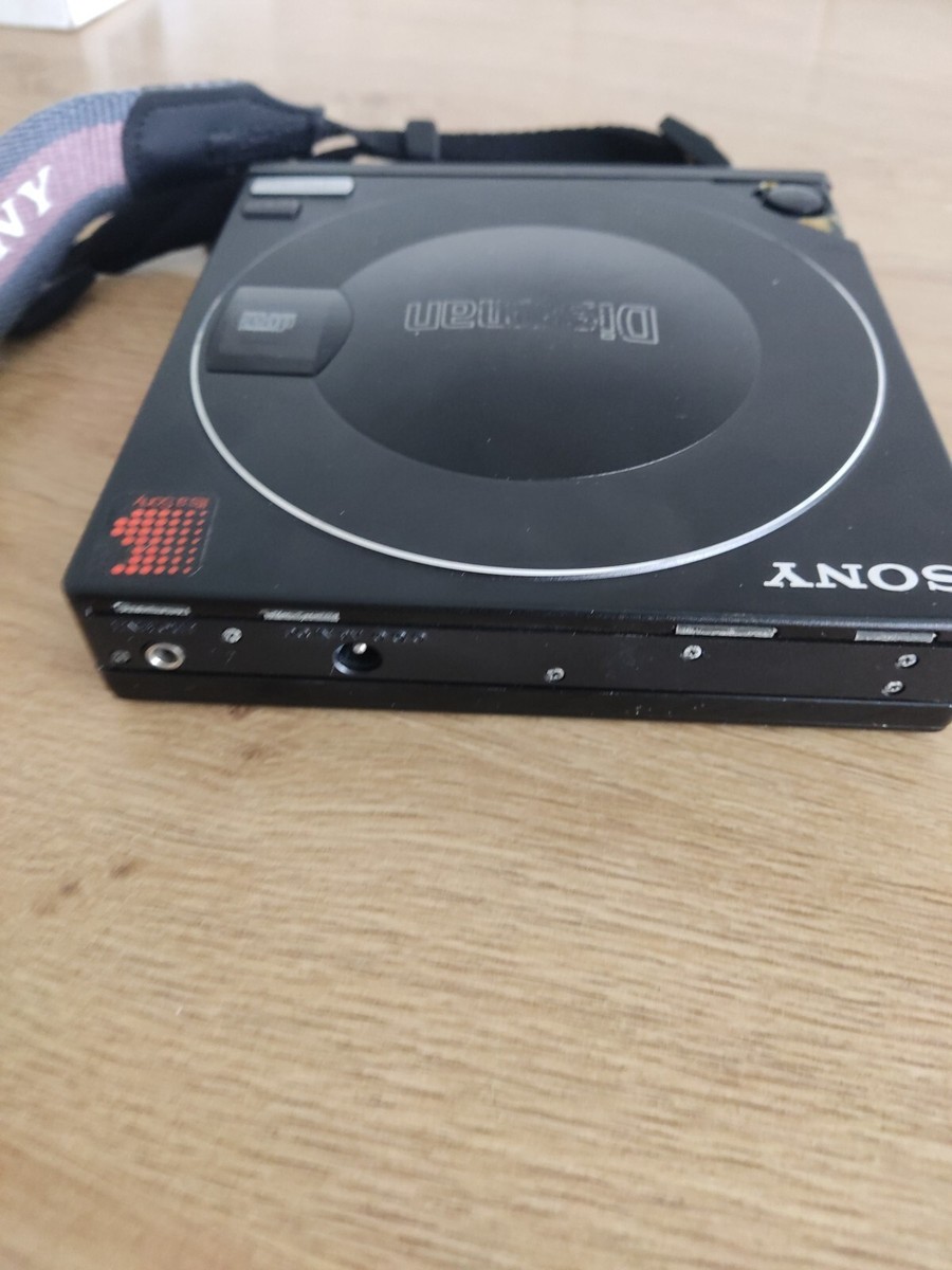 （希少）SONY Discman D-100 .BP-100 希少）SONY Discman D-100 .BP-100 Rare Vintage Sony Discman D