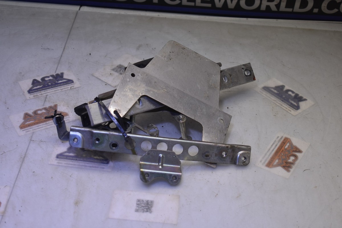 B1-4 Lot Bracket Mounts 09 Kawasaki Concours ZG1400 ZG 1400 14