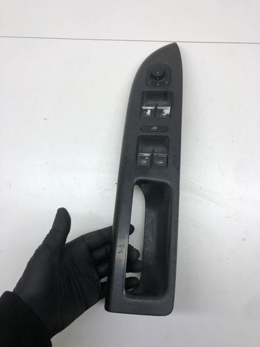 Volkswagen Golf Plus 2005 Schalter el. Fensterheber 5M2867372B DRA79409