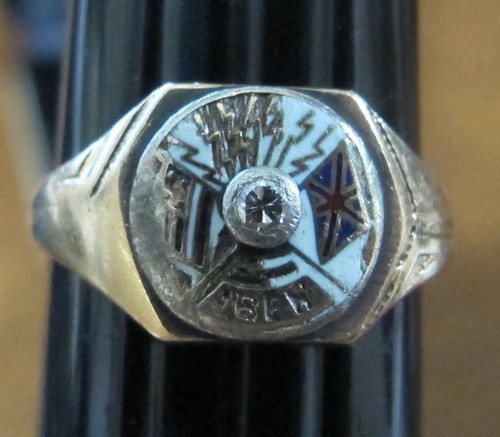 Vintage 10K & 2.2mm Diamond Ring IBEW labor union size 6 3g