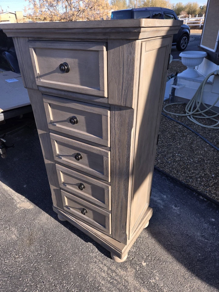 Cofre giratorio con espejo Allegra Foto 2 de 4