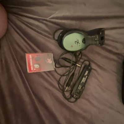 #ad DAVID CLARK X11 HEADSET PILOT NOISE CANCELING AIRPLANE AVIATION HEADPHONES READ $250.00