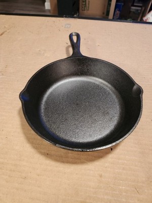 Lodge - USA 5SK Cast Iron Skillet 8'' with 2 Spouts 