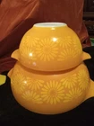 Vintage Pyrex Yellow/Orange Sunflower Daisy Cinderella Nesting Mixing Bowl Set 5