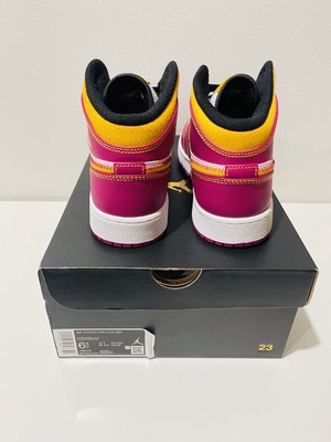 nike air jordan 1 mid dod familia