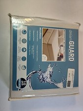 dream GUARD Waterproof Mattress Protector Twin
