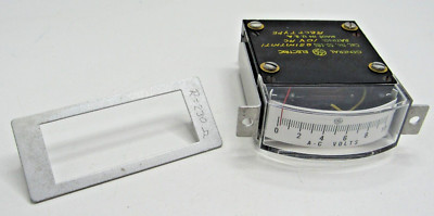 GENERAL ELECTRIC 50-185-051MTNITI AC Volts  Gauge #T3-2