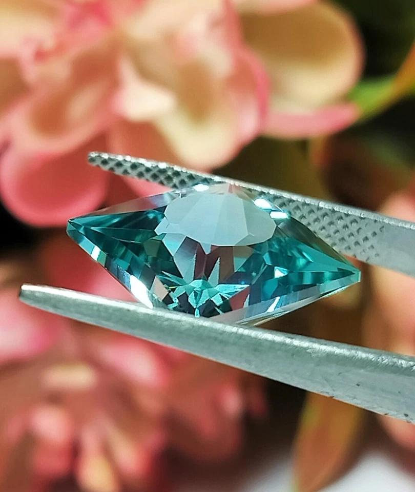 Bi Green Corundum Square Shape 12X12X8.50MM Fantasy Designer Cut Gem Loose Gem - Image 2 of 4