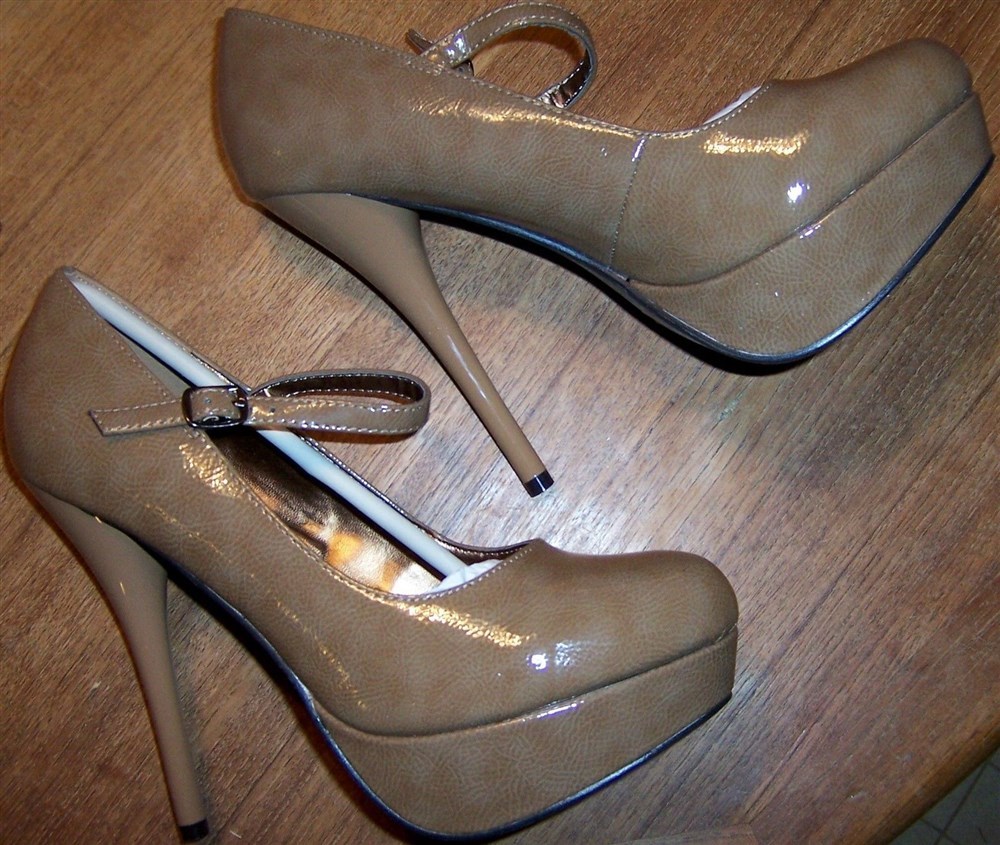 L！ Chocolate Platform Heels Buckle Patent Speed Limit 98 Women size