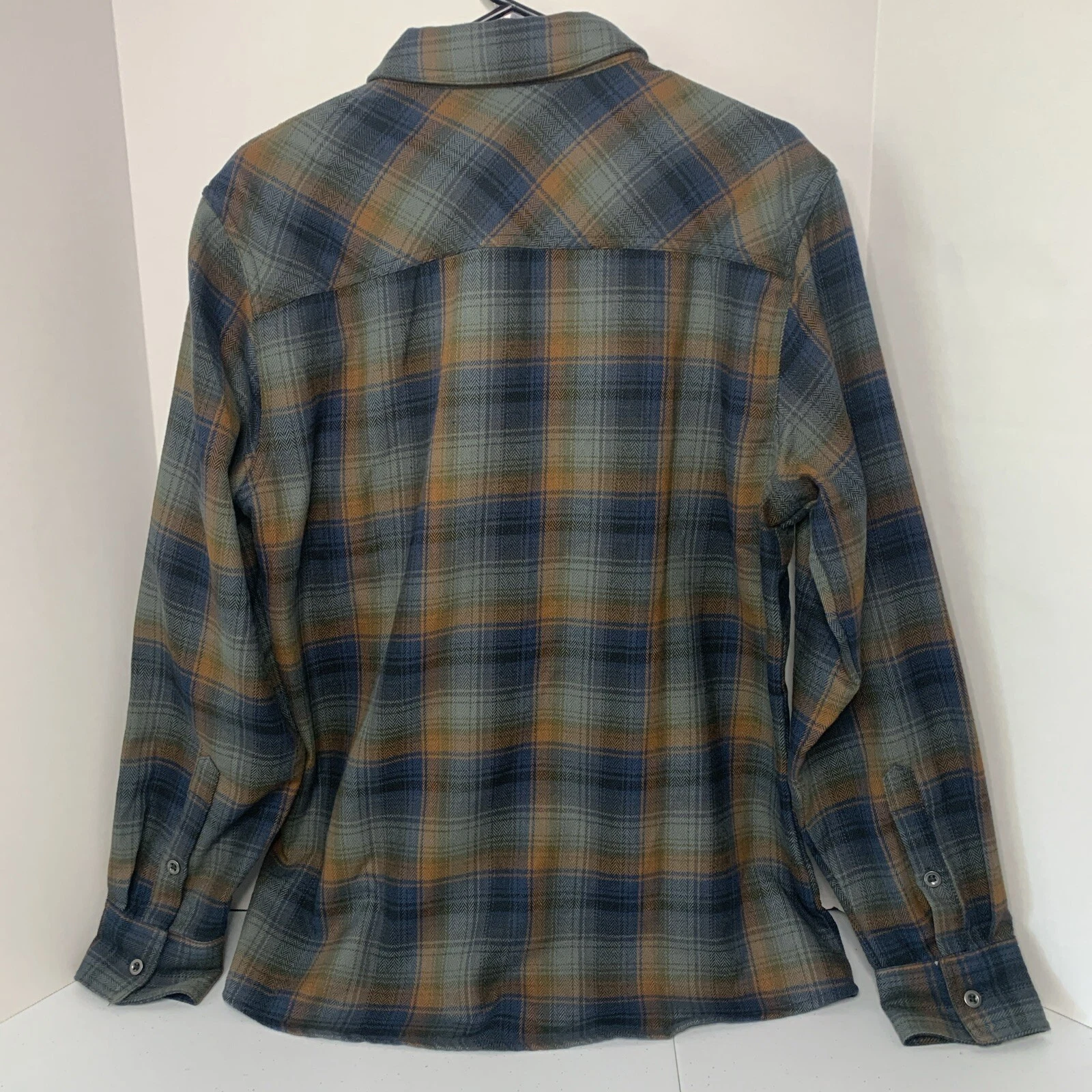 outdoor-research feedback flannel long sleeve button up plaid keen shirt