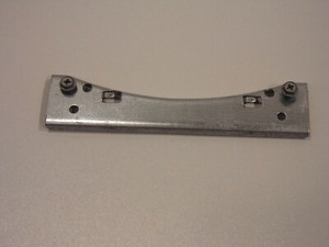 Halteblech für Bullauge Waschmaschine Electrolux EWF14240W 914521546